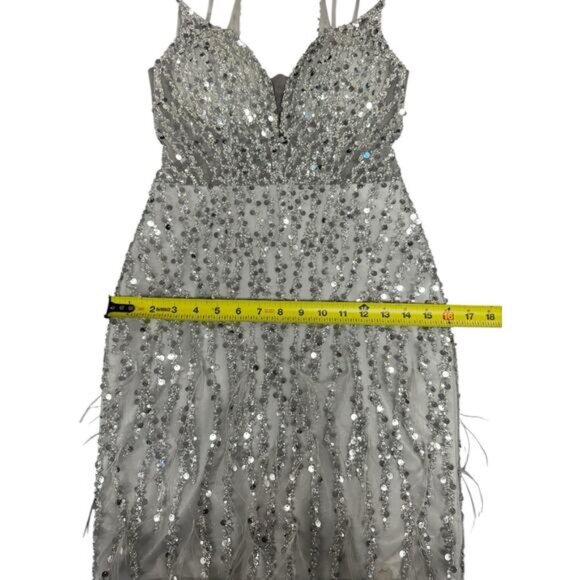 Gianni Bini GB Silver Sequin Feather Cocktail Dress Illusion V Neck - Picture 13 of 15